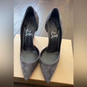Christian Louboutin Iriza 100 Suede Pumps